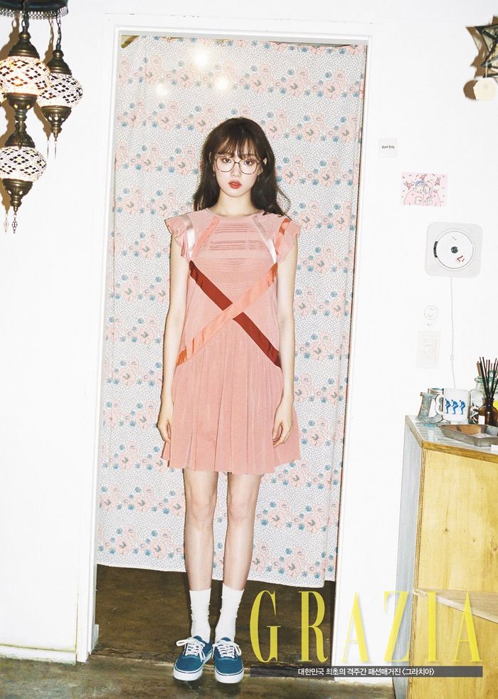bestie Suzy mac do dung hang bi lep ve