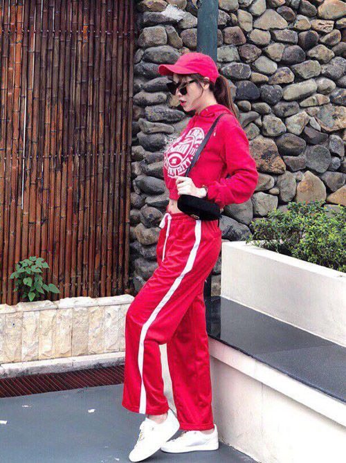 Bestie - Đa mat voi street style chao he cua sao Viet