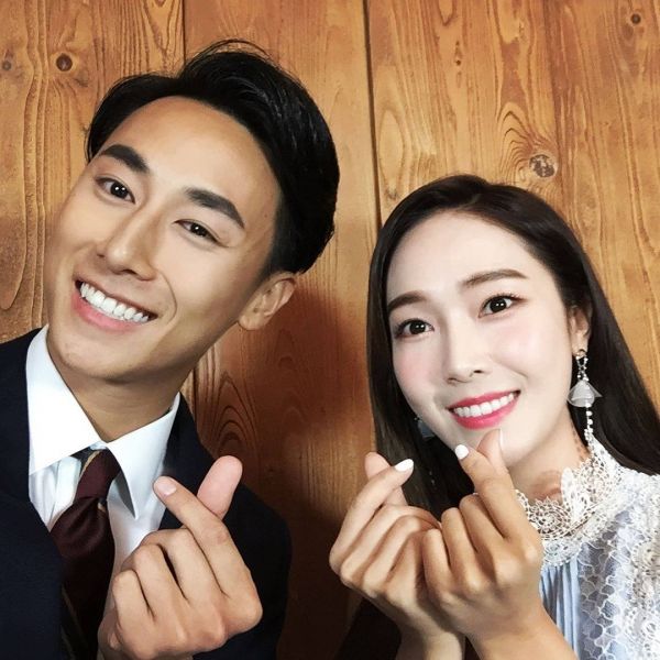Bestie - Xuyt xoa ghen ti voi sao Viet khi than thiet chup hinh cung sao ngoai