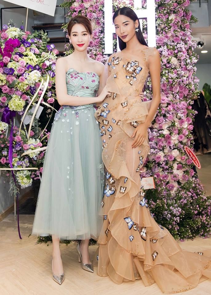bestie nhan sac cac hoa hau a hau khi chup chung