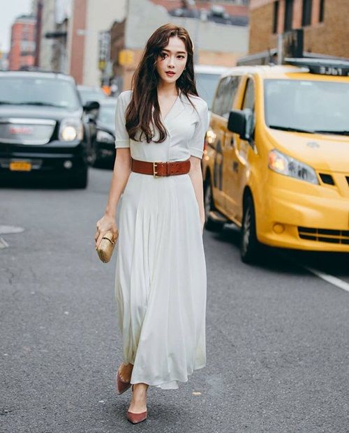 bestie thoi trang sao han tham do nuoc ngoai