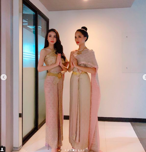 bestie sao viet dien trang phuc truyen thong nuoc khac