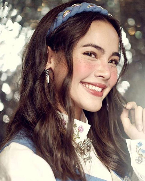 Bestie - Mot trang diem mua he đang sot sinh sich tai dat nuoc chua Vang (ĐL)
