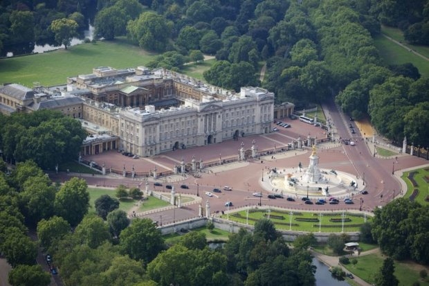 Những cung điện, lâu đài thuộc sở hữu của Hoàng gia Anh