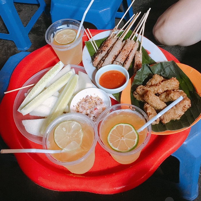 Những món ăn vặt du nhập từ Hà Nội khiến giới trẻ Sài Gòn thích mê  
