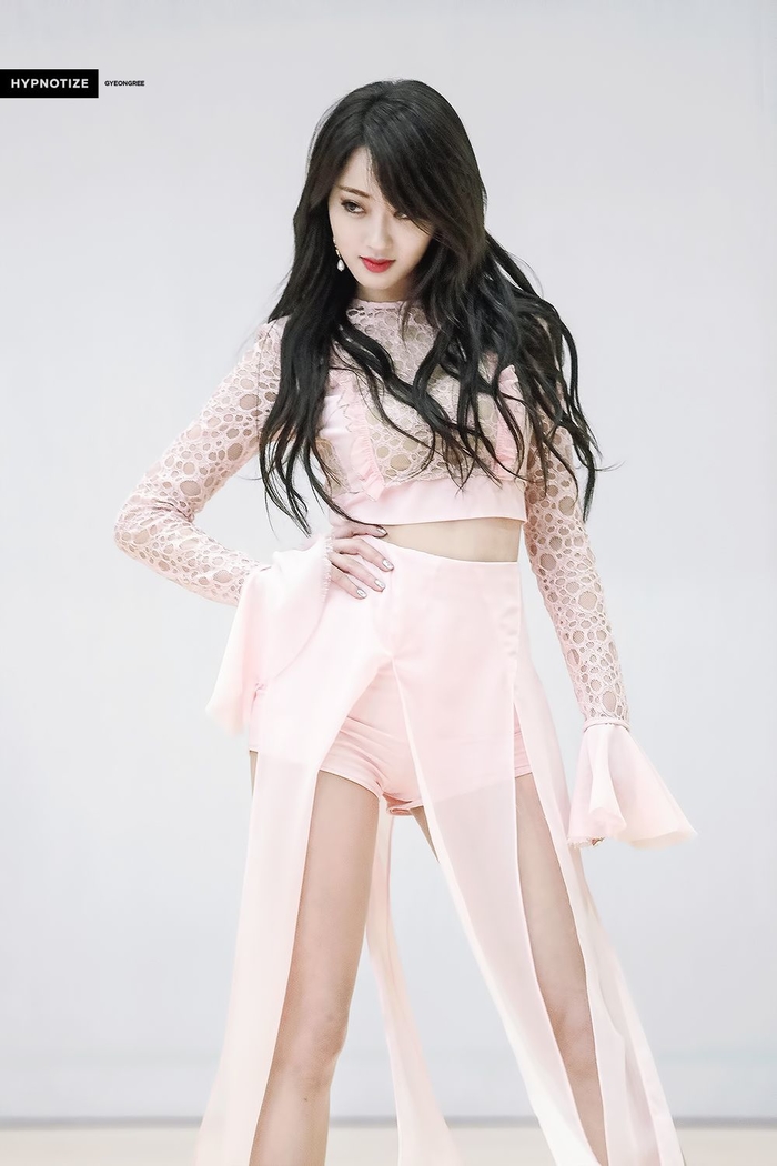 Top 10 idol nữ sexy nhất Kpop: Hạng 1 “gây sốc” vì không ai nghĩ tới