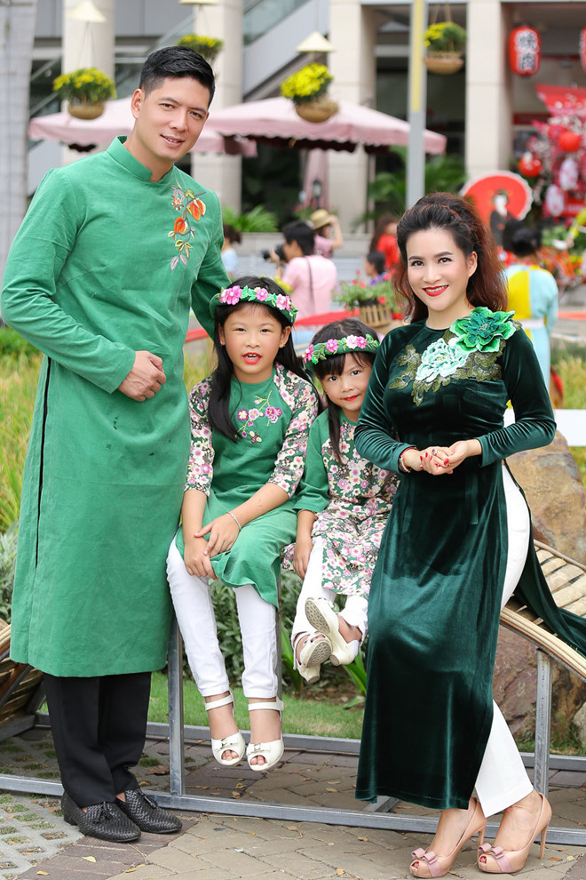 Những cặp vợ chồng lệch pha nhan sắc trong showbiz Việt
