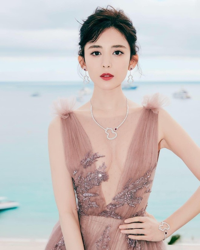 Top 10 tiểu hoa đán có sức ảnh hưởng lớn nhất trên MXH Trung Quốc