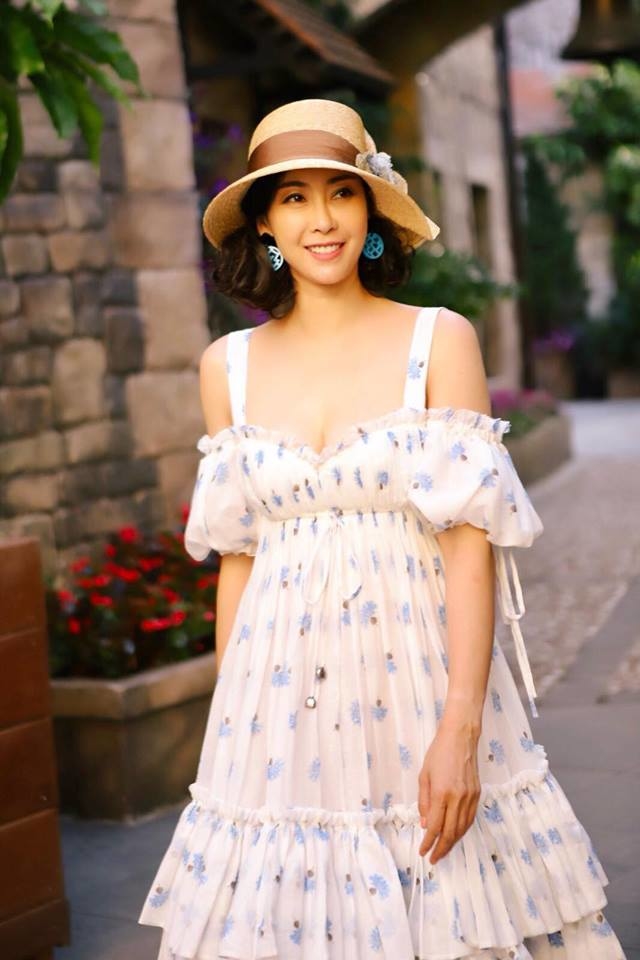 Sao mặc đẹp - xấu: Kỳ Duyên thần thái, Diệu Nhi lọt top mặc xấu