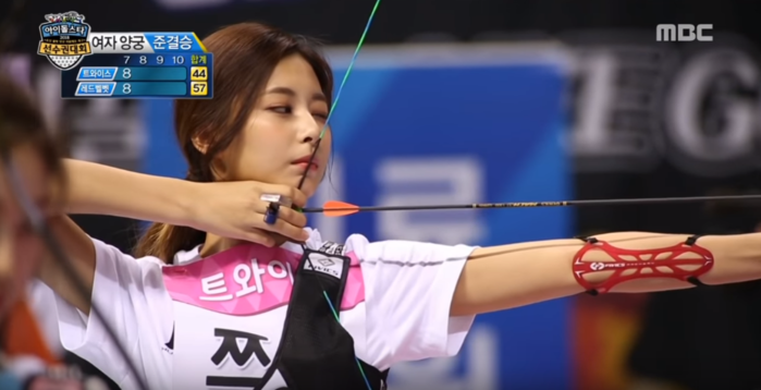 Irene: Giành gà rán cho toàn đội idol nhưng bản thân lại dị ứng với gà