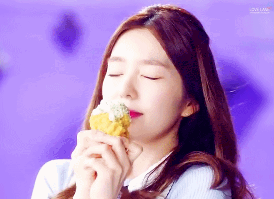Irene: Giành gà rán cho toàn đội idol nhưng bản thân lại dị ứng với gà