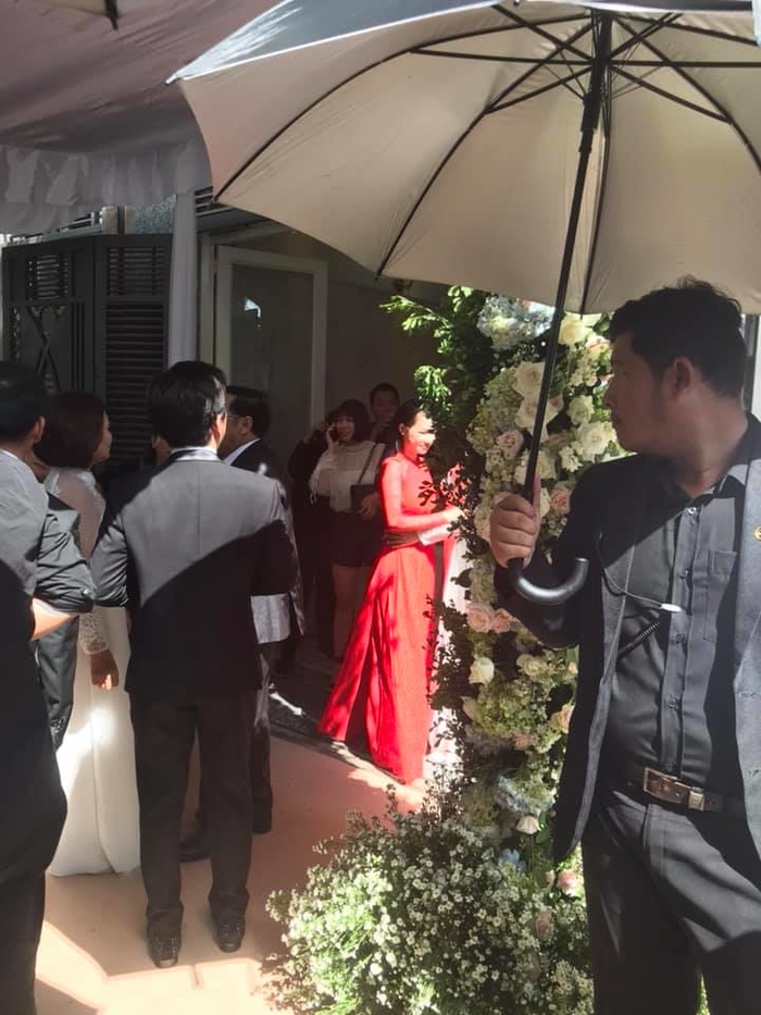 Trực tiếp đám cưới Nhã Phương - Trường Giang: Cô dâu xuất hiện giản dị