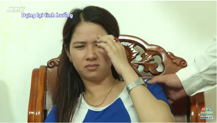 Tin lời người lạ mặt và mời vào nhà, người phụ nữ đã bị lừa ngất xỉu