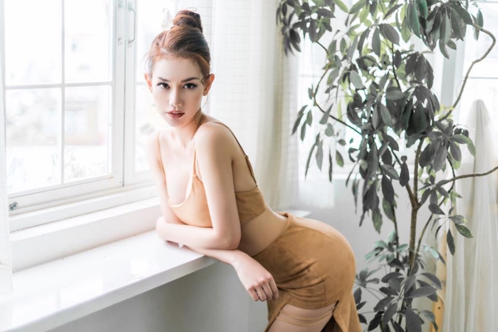 Sau đổ vỡ hôn nhân, mỹ nhân Việt lột xác gợi cảm và quyến rũ hơn