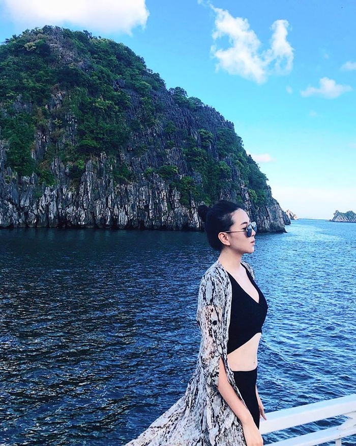 Dàn BTV - MC đốt mắt người xem với hình ảnh bikini nóng bỏng