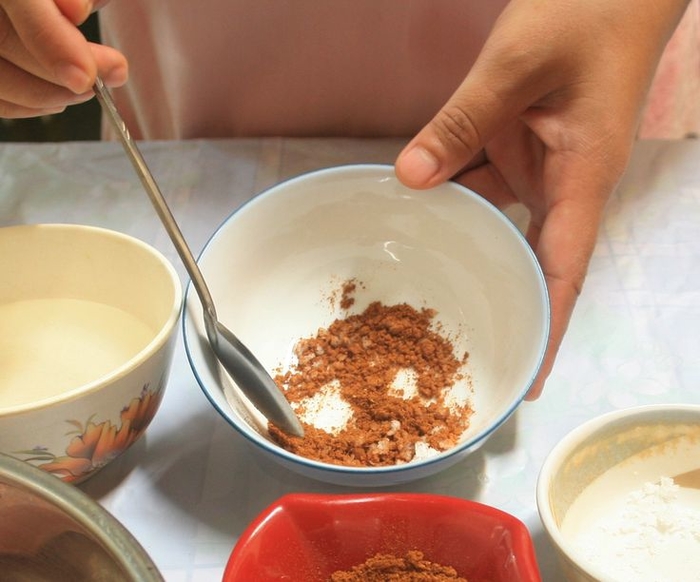 Cách làm thịt heo quay giòn da bằng chảo