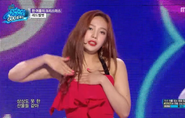 Cách xử lý sự cố váy áo của idol nữ Kpop ngay trên sân khấu