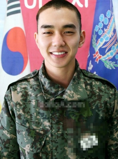 Fangirl đổ đứ đừ trước loạt ảnh tại ngũ đẹp xuất chúng của sao nam Hàn