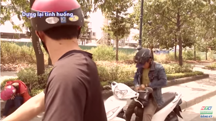 Uống nước mua ven đường cô gái xây xẩm mặt mày, mất hết tài sản