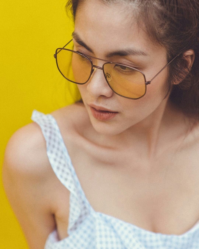 Hot mom Vbiz Hà Tăng đã trở lại đường đua street style