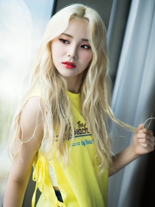 Mốt tóc lấp lánh được loạt idol nữ Kpop lăng xê