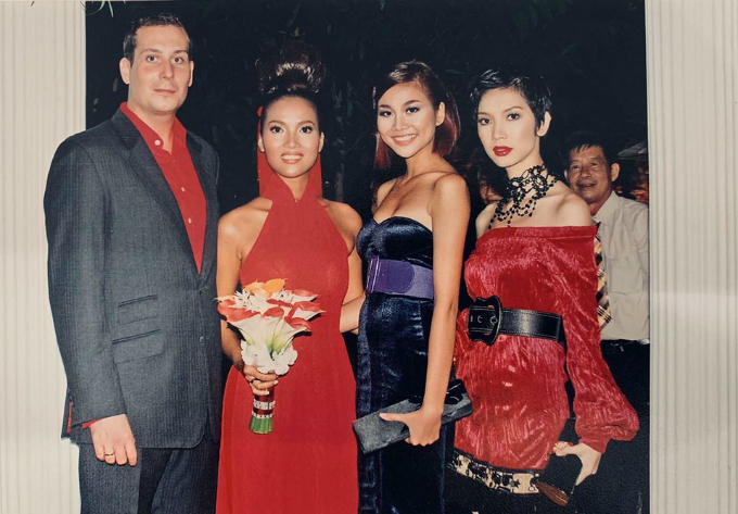 Ưng Hoàng Phúc tung ảnh cưới, Trường Giang khoe ảnh bên “Rảnh phi