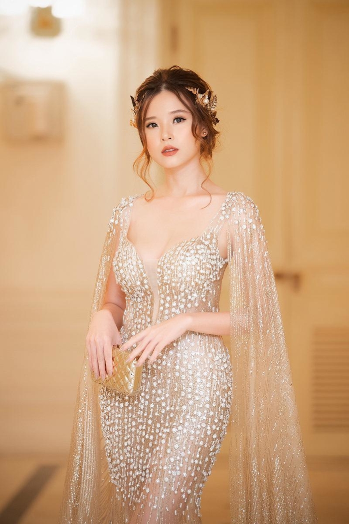 Dàn mỹ nhân Việt cùng tuổi Quỳnh Búp Bê: Có người đã đuề huề 2 con