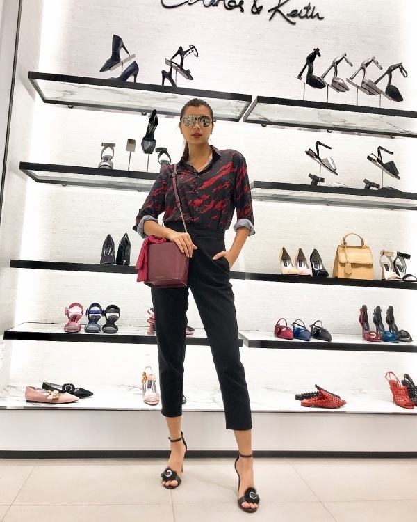 Bucket bag - Chiếc túi cà mên đánh chiếm trái tim hàng loạt sao nữ