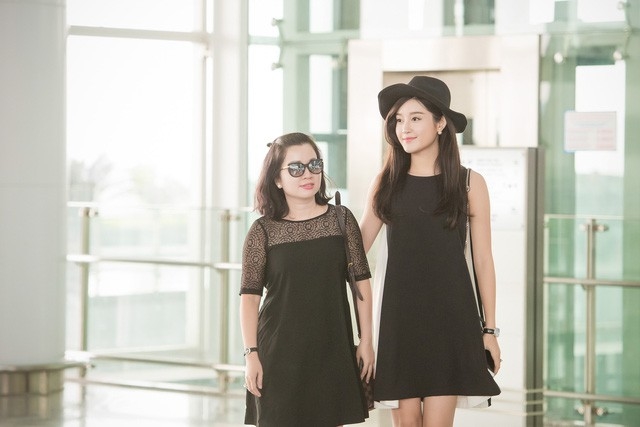 Hội mỹ nhân Việt cứ đăng ảnh thời trang cùng mẹ là được khen hết lời!