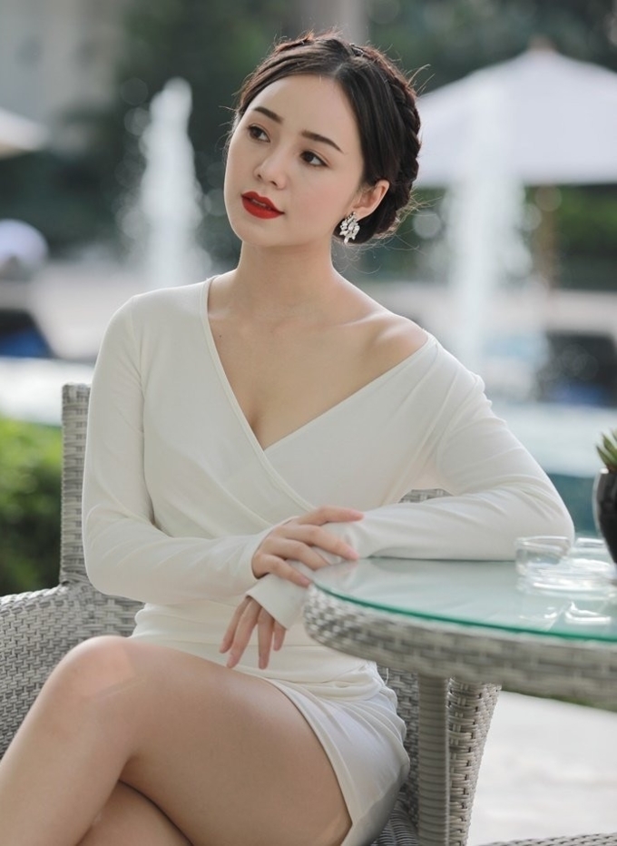 Đọ mặt mộc 4 nữ chính trong Quỳnh Búp Bê khiến khán giả ngạc nhiên