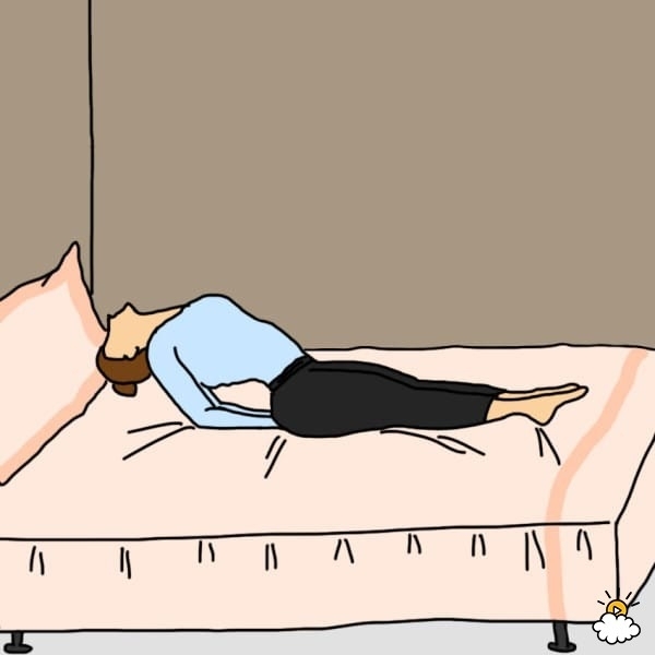 Loại bỏ căng thẳng, ngủ ngon hơn với 10 động tác yoga trên giường