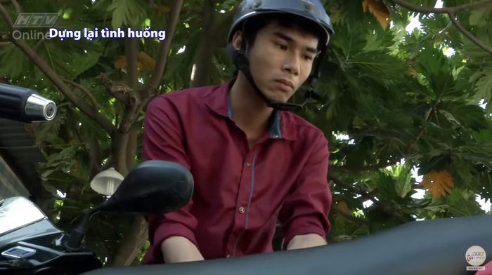 Để tiền trong cốp, người phụ nữ tá hỏa vì chiếc ví mất tích