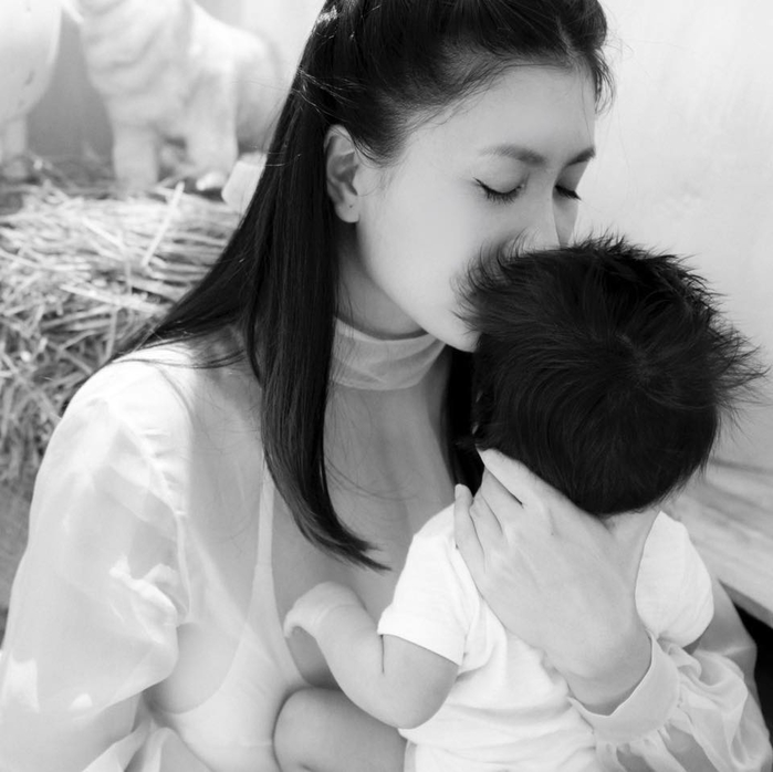 3 sao nữ Việt tìm thấy hạnh phúc bên bạn đời người Ấn Độ