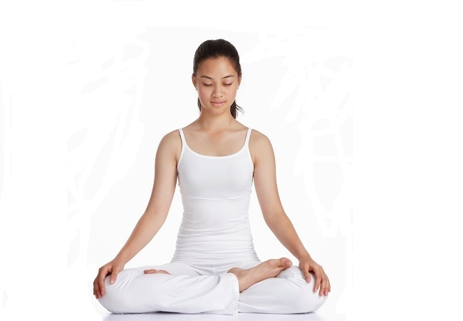 4 tư thế yoga đơn giản giúp bạn cải thiện tình trạng mụn trứng cá