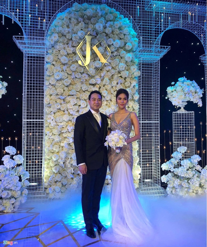 5 đám cưới sao Việt được chú ý nhất 2018