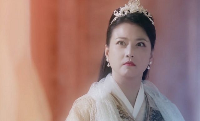5 sao nữ này có diễn xuất thảm họa làm hại cả bộ phim