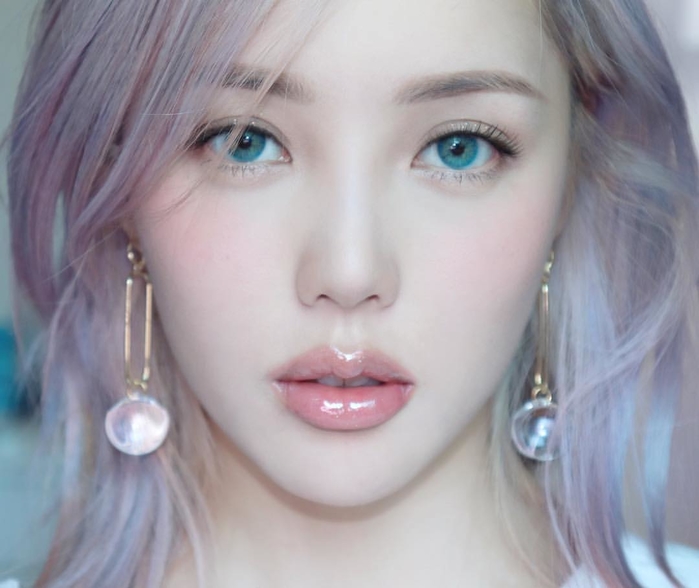 Bạn đã kịp có trong tay 6 món mỹ phẩm hứa hẹn sẽ “gây bão” 2019
