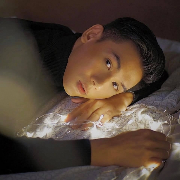 Bích Phương “lầy” hết cỡ, Sỹ Thanh tung bộ ảnh sexy tột bậc
