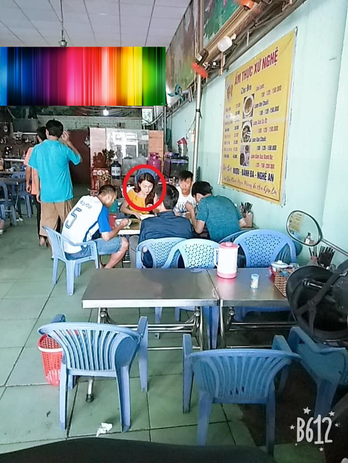 Tro ve tu AFF CUP 2018: Phan Van Duc bat gap o khach san, Quang Hai guong vo lai lanh?