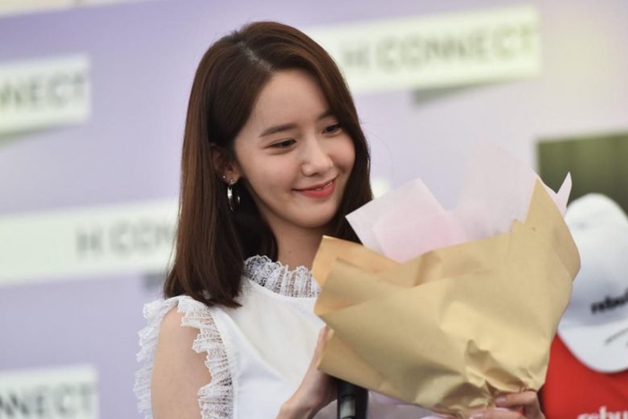 Dù bị chê nhiều khuyết điểm, Yoona vẫn hút mắt khán giả