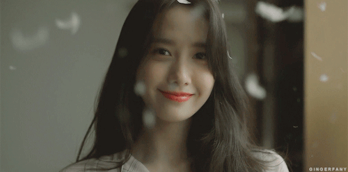 Dù bị chê nhiều khuyết điểm, Yoona vẫn hút mắt khán giả