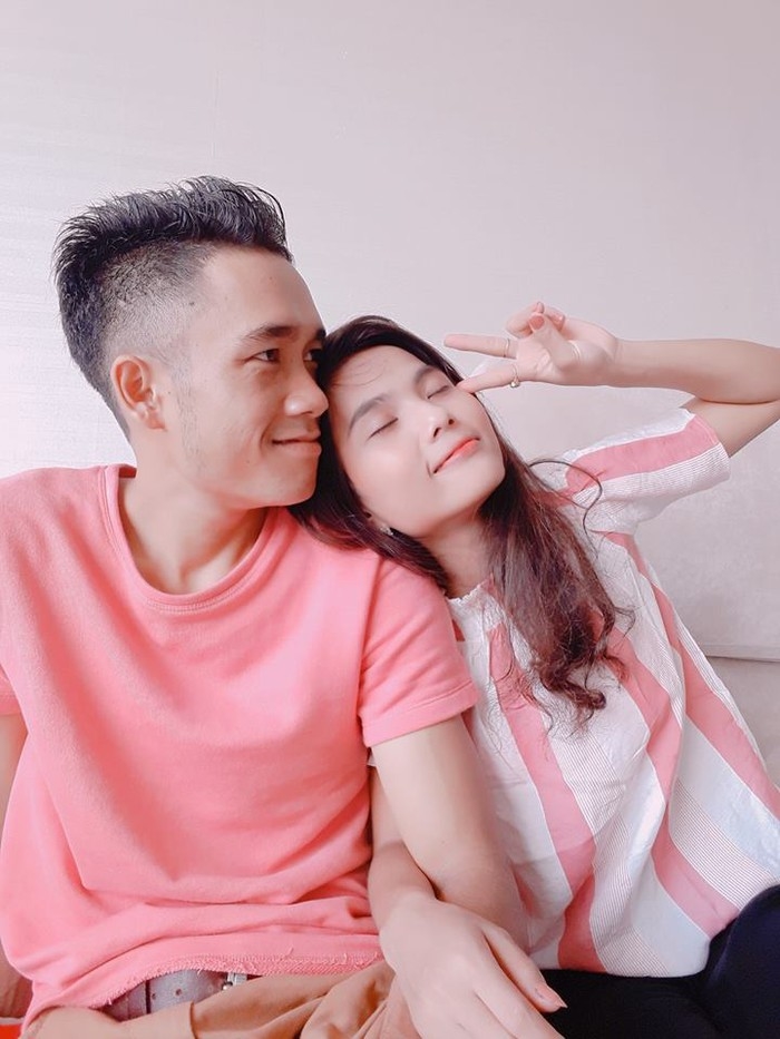Em gái 23 tuổi tính cách trái ngược hoàn toàn của Hoa hậu H’Hen Niê
