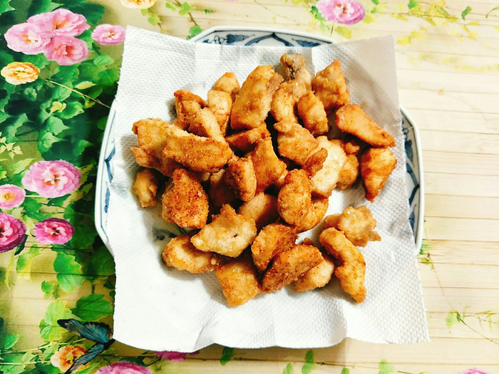 Học lỏm bí kíp chiên ức gà theo cách này vừa mềm thơm lại vừa đậm đà