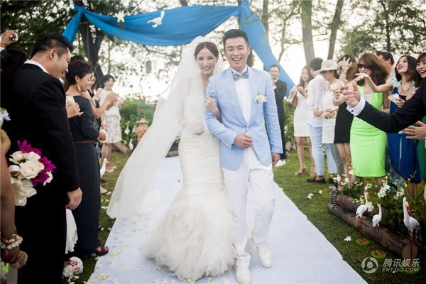6 cặp đôi Cbiz ly hôn chóng vánh trong bê bối