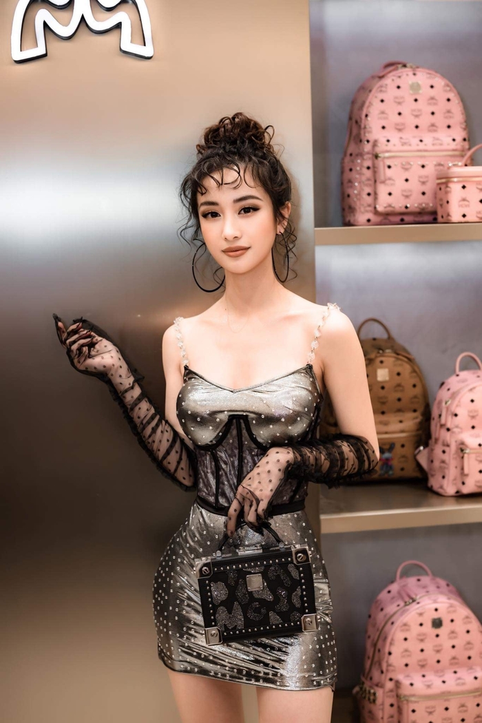 Jun Vũ khác lạ trong hình tượng mới nhất