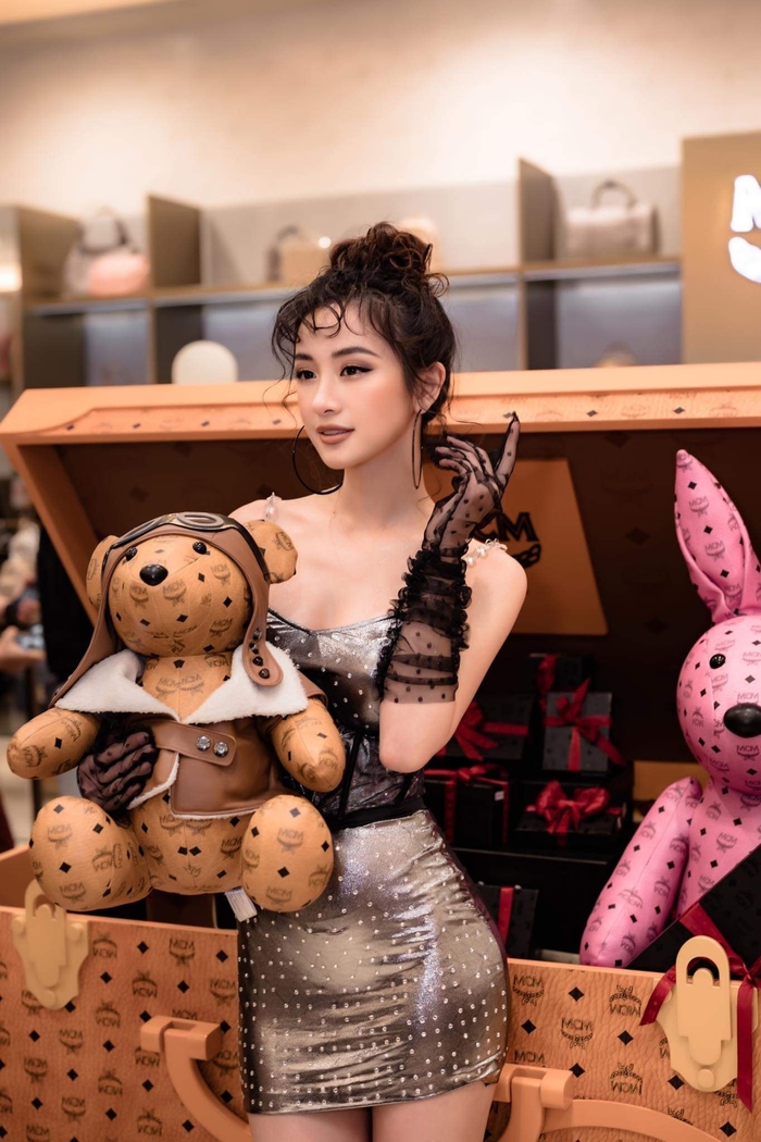 Jun Vũ khác lạ trong hình tượng mới nhất
