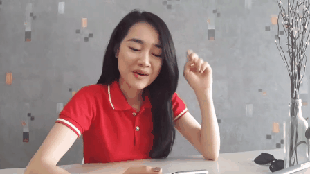 Không chỉ Địch Lệ Nhiệt Ba, nhiều sao Việt bị “bóc mẽ” khi livestream