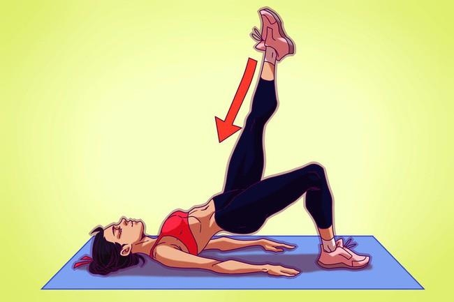 7 bài tập thể dục giúp giảm mỡ đùi, chân thon dài
