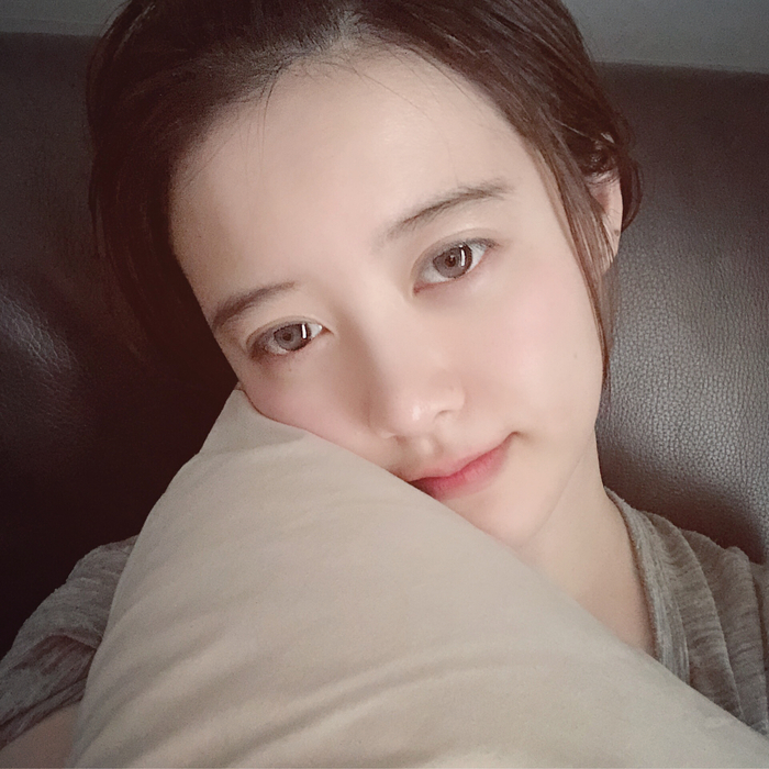 Lạ đời như Goo Hye Sun: Để mặt mộc thì đẹp, trang điểm lại già chát