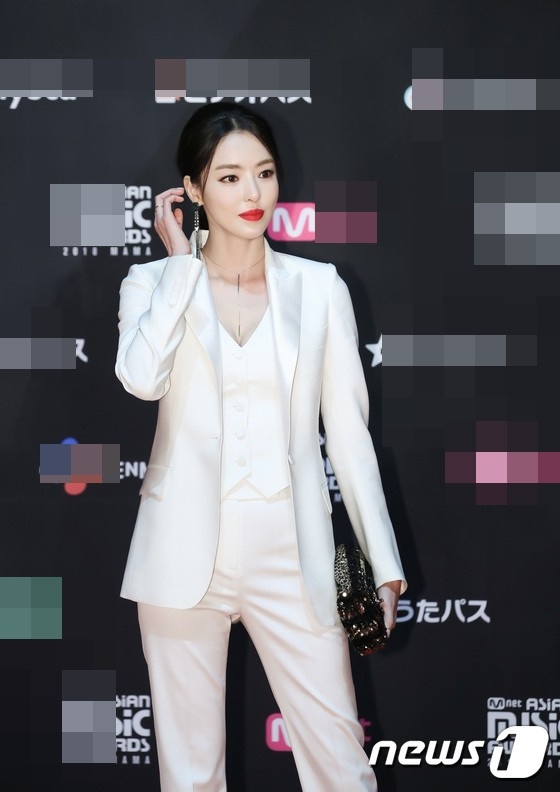 Thảm đỏ MAMA 2018 tại Nhật: Dàn sao đình đám nổi bật